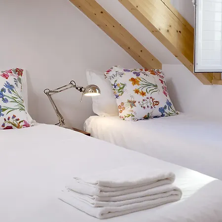 Гостевой дом Cacilhas Guest