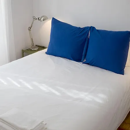 Cacilhas Guest Гостевой дом 3*