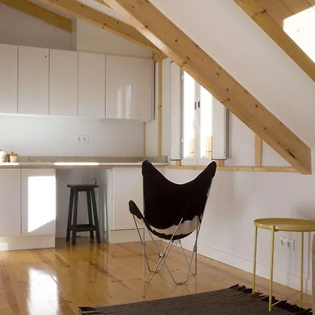 Cacilhas Guest Affittacamere Almada