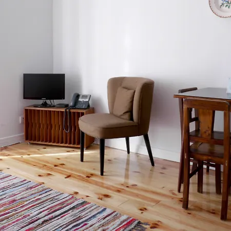 Cacilhas Guest Affittacamere Almada