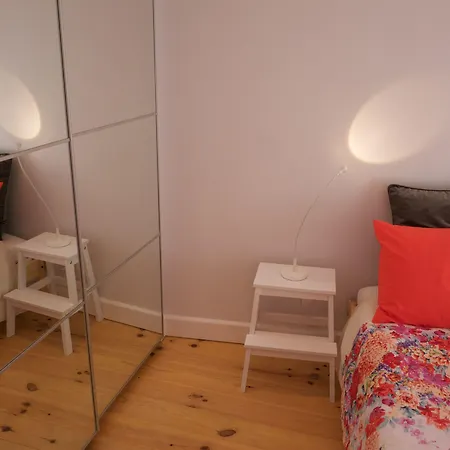 Cacilhas Guest