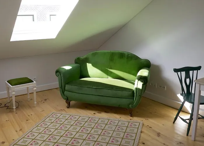 Cacilhas Guest Almada