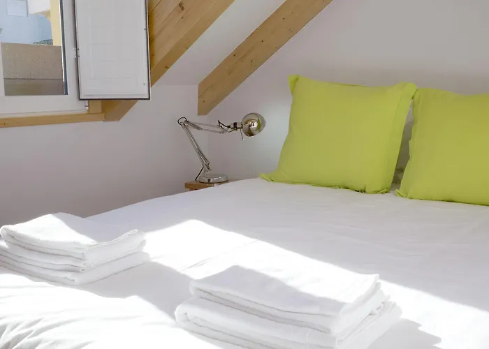 Pensión Cacilhas Guest