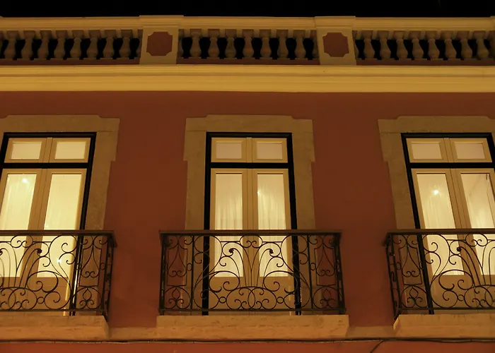 Cacilhas Guest 3* Almada